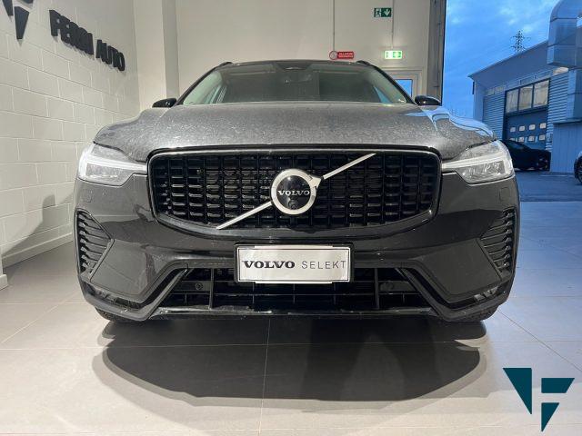 VOLVO XC60 B4 automatico Plus Dark