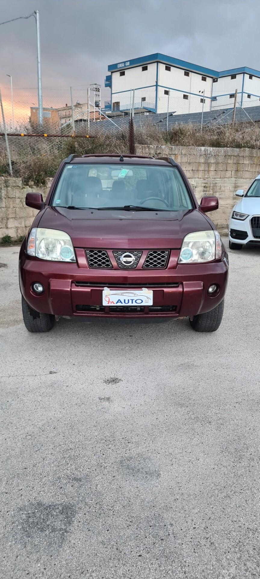 Nissan X-Trail 2.2 dCi Elegance