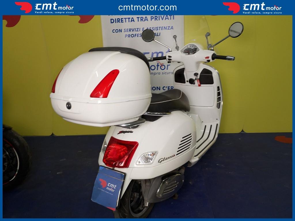 Vespa GTS 300 - 2011