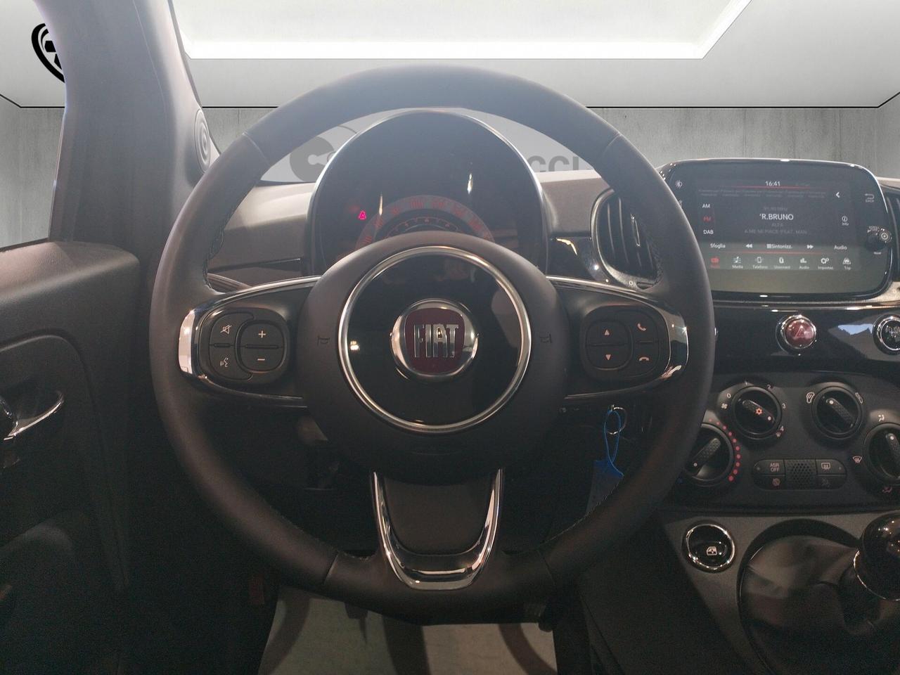 Fiat 500 1.0 hybrid Dolcevita 70cv *19.000 KM*