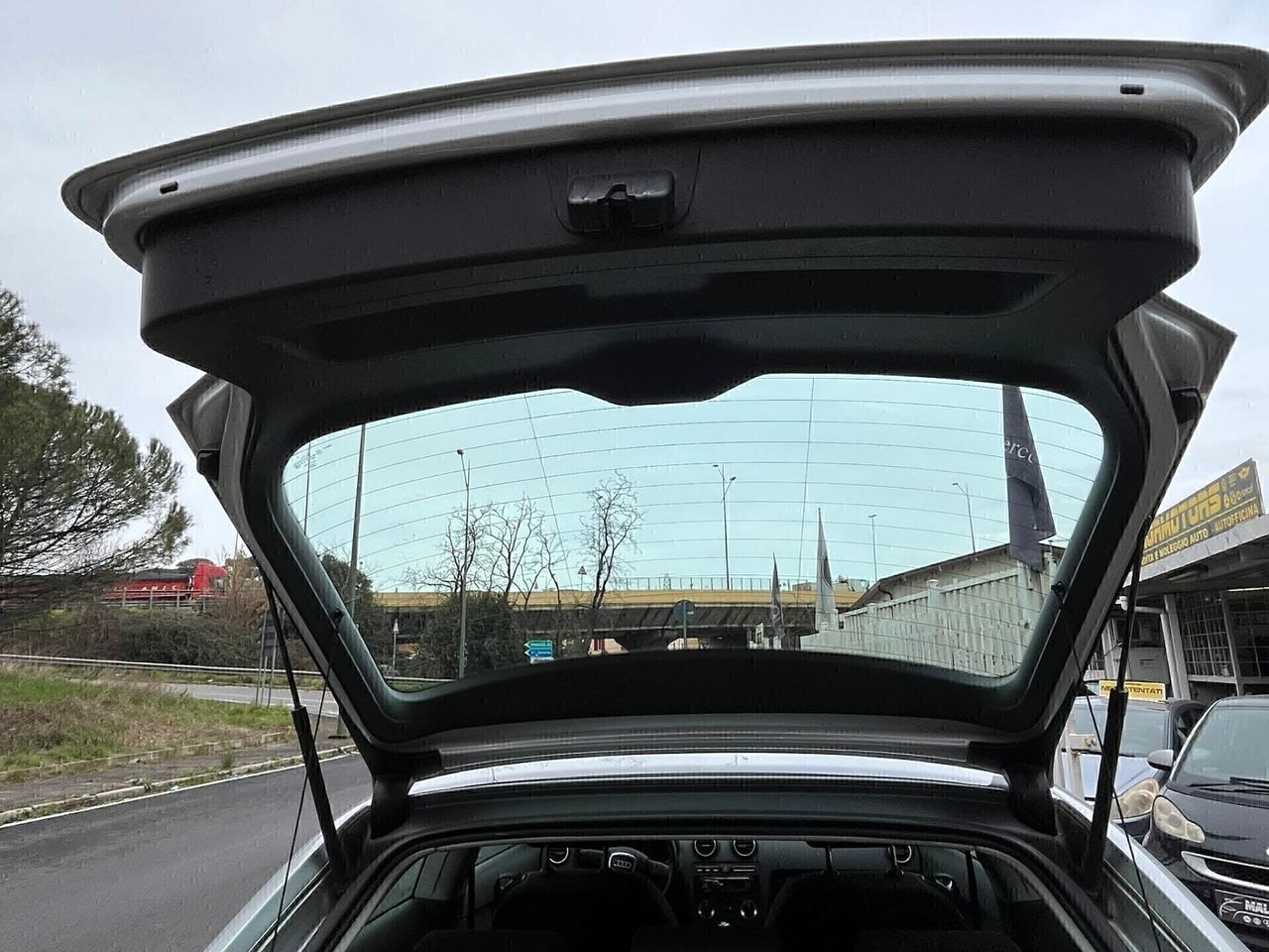 AUDI A3 2.0 16V TDI ATTRACTION