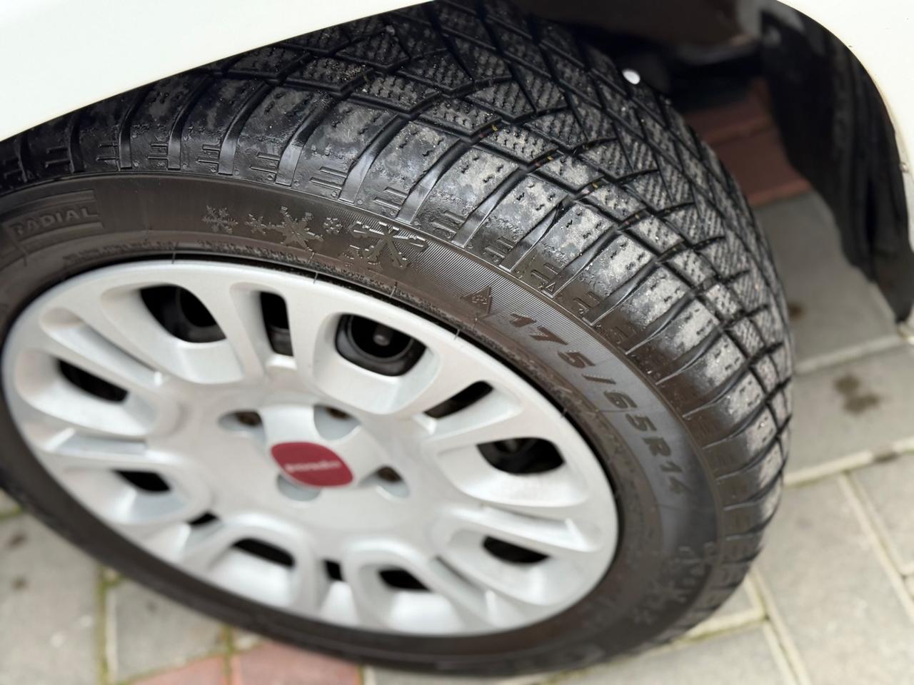 Fiat Panda 1.3 MJT 95 CV S&S Lounge 5 POSTI