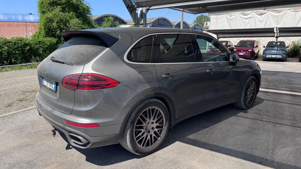 Porsche Cayenne 3.0 Diesel