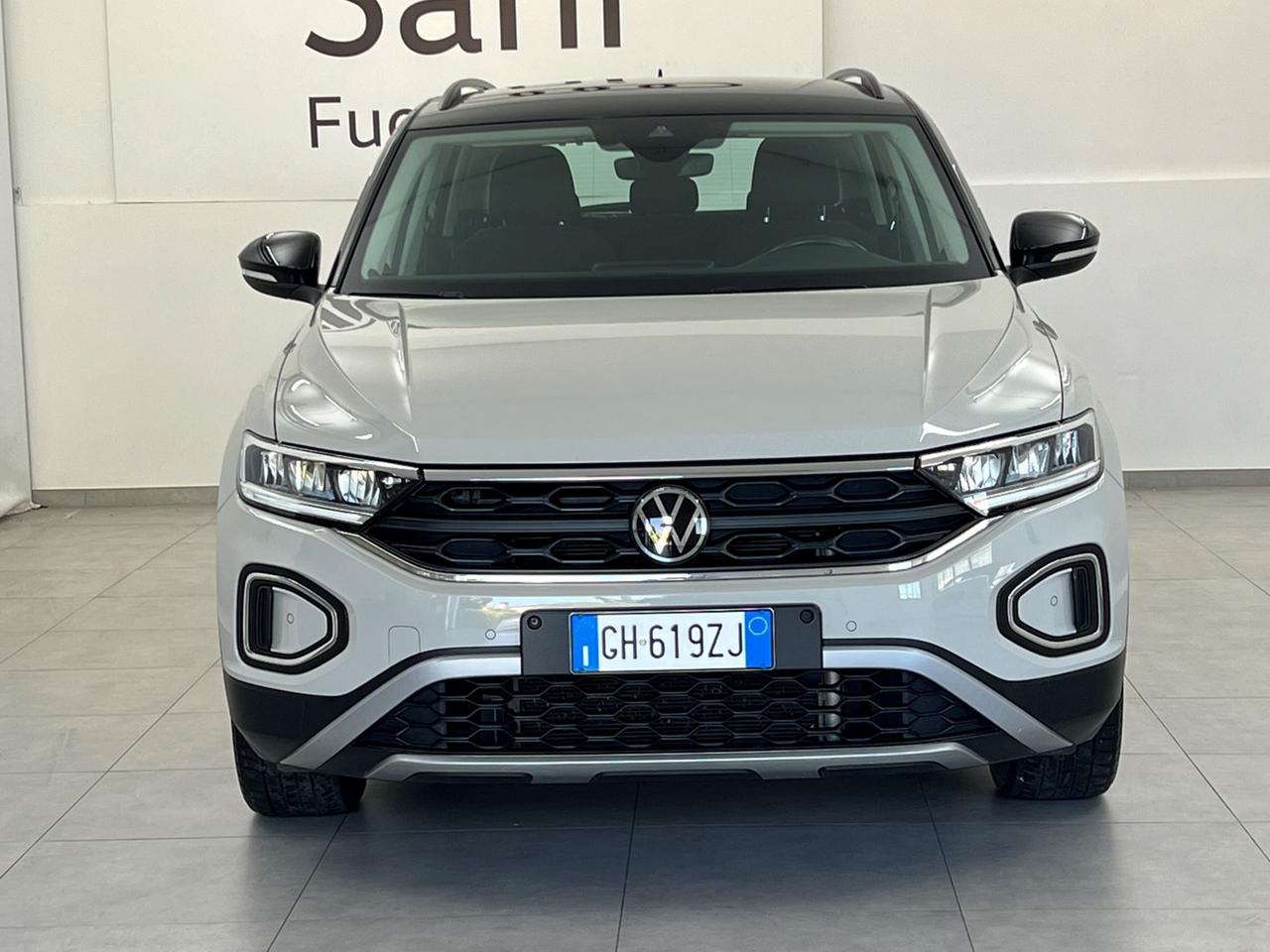 VOLKSWAGEN T-Roc 2022 T-Roc 1.0 tsi Life 110cv
