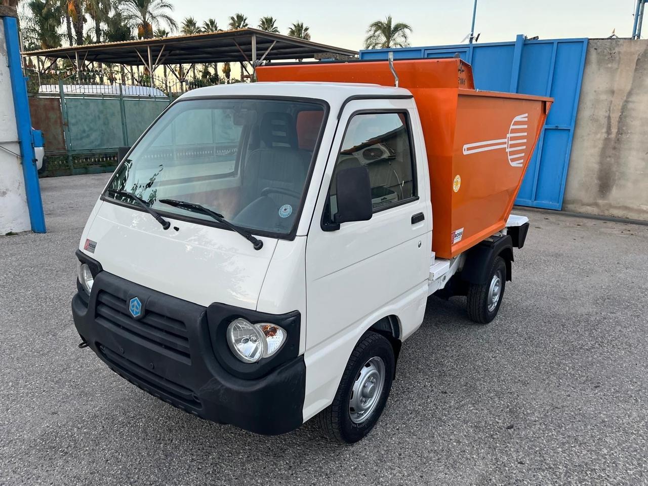 Piaggio quargo con vasca/rib.-700cc- Diesel -2014