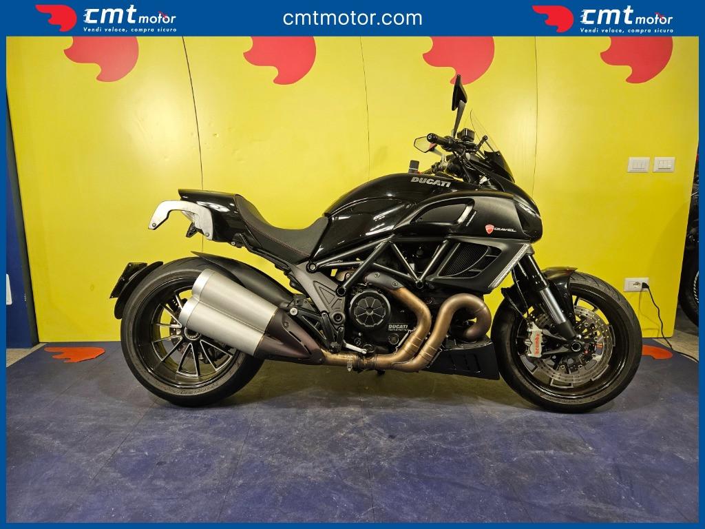 Ducati Diavel 1200 - 2011