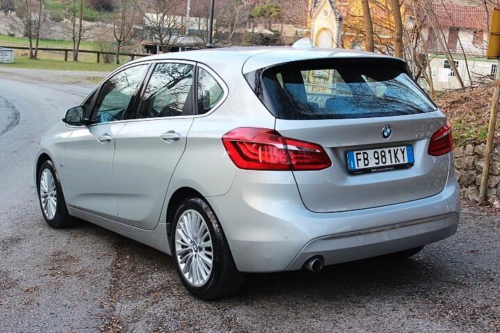 Bmw 216 216d Active Tourer Luxury SPLENDIDA INTERNO PELLE DAKOTA SENSORI PARK