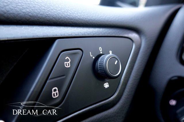 VOLKSWAGEN Golf GTI Performance 2.0 245CV DSG 5p. TETTO-ALCANTARA-19"