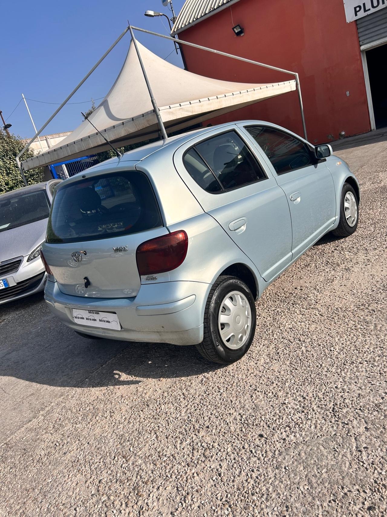 Toyota Yaris 1.4 tdi D-4D cat 5 porte Sol