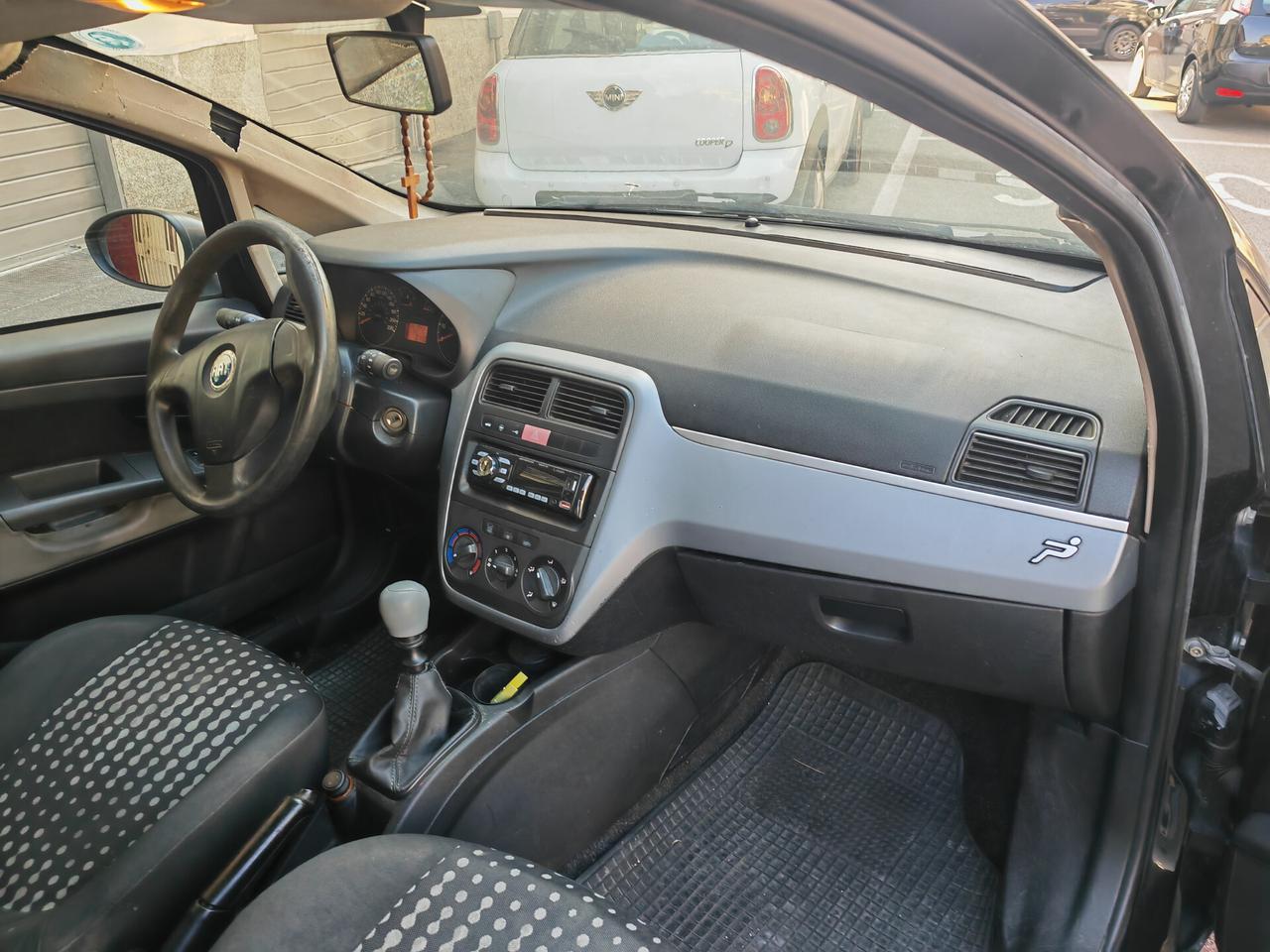 FIAT GRANDE PUNTO 1.3 BENZINA GPL CV77 KW57