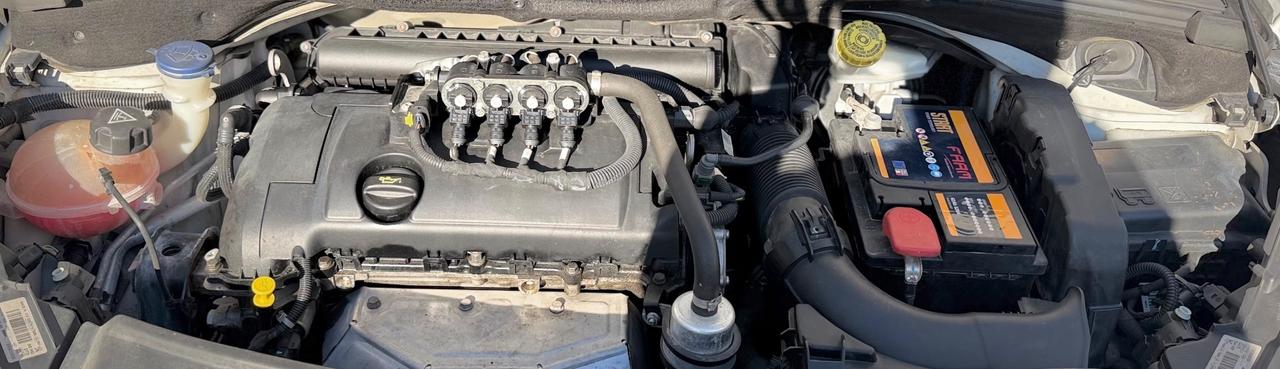 Peugeot 208 1.4 Gpl Allure 95 Cv