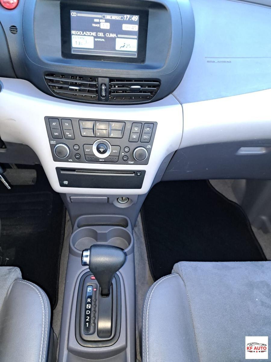 NISSAN - Almera - Tino - 1.8 16V 5p. aut. Acenta Plus