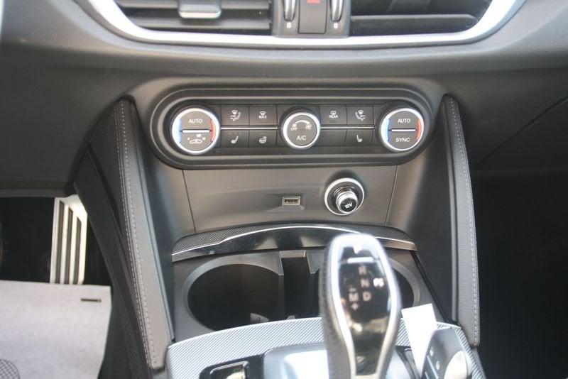 Alfa Romeo Stelvio 2.2 TD 210 CV Veloce AT8 Q4