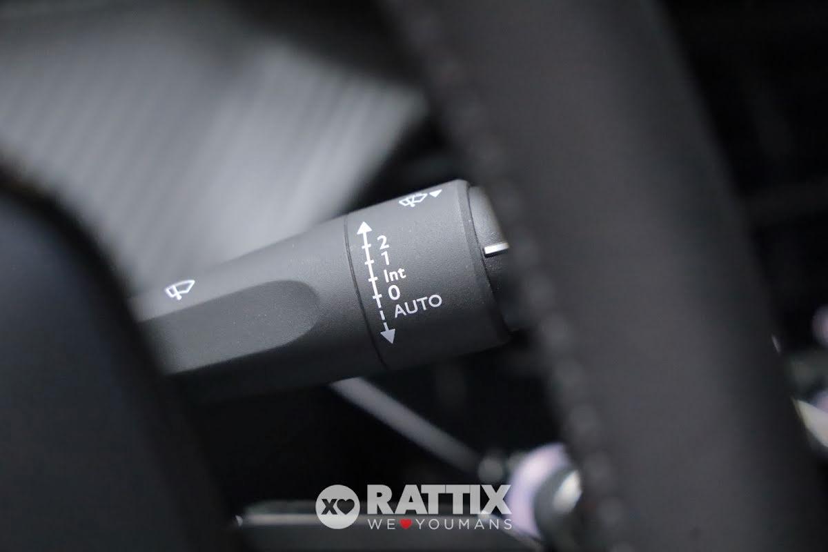 Peugeot 2008 1.2 puretech 100CV Allure