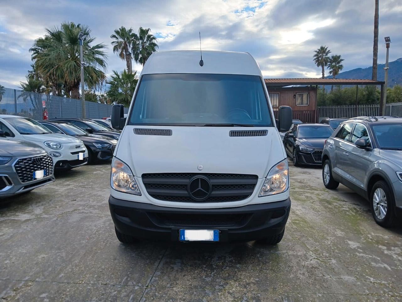 Mercedes-Benz Sprinter 318 CDI F37/35