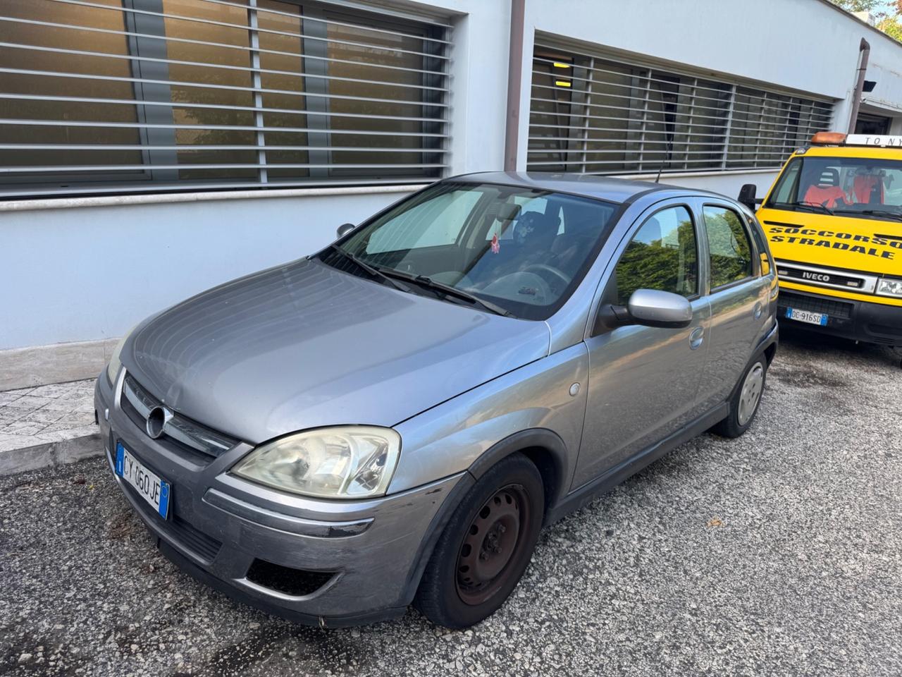 Opel Corsa 1.0 12V 5 porte Club