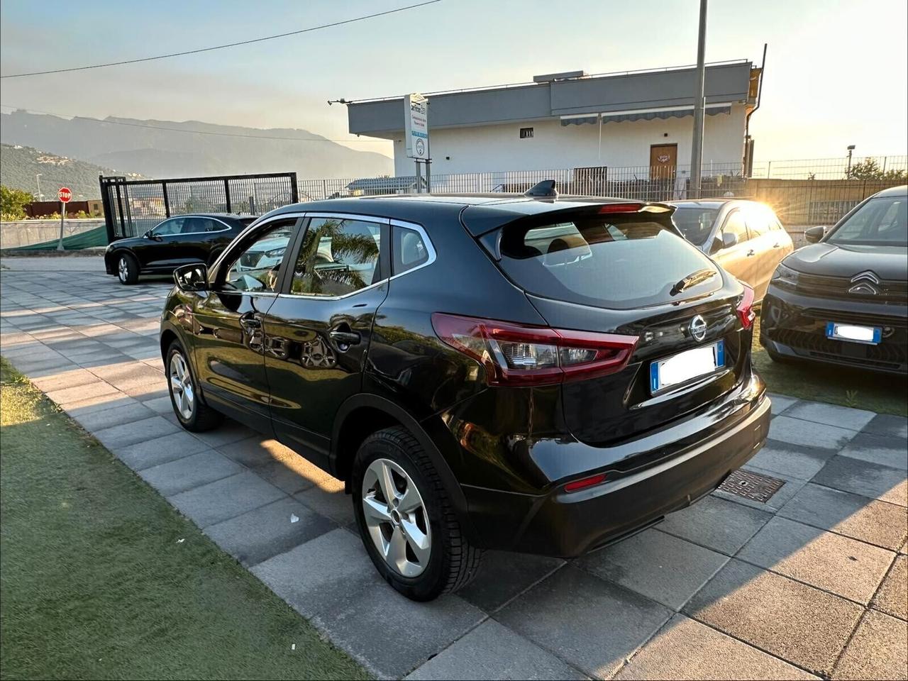 Nissan Qashqai 1.5 dCi 115 CV Business 2021 CAMBIO AUTOMATIC-NAVIG-