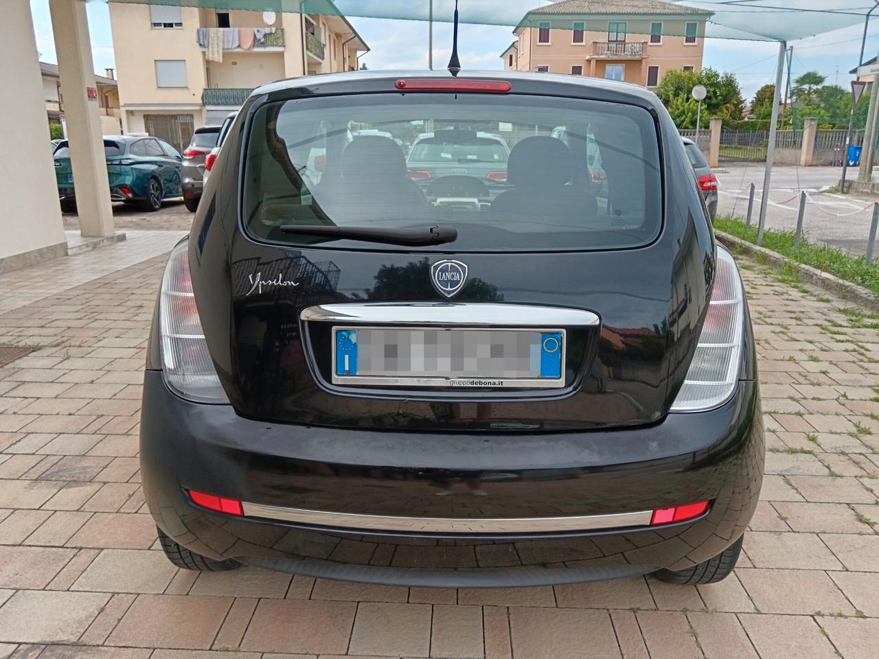 Lancia Ypsilon 1.2 Oro