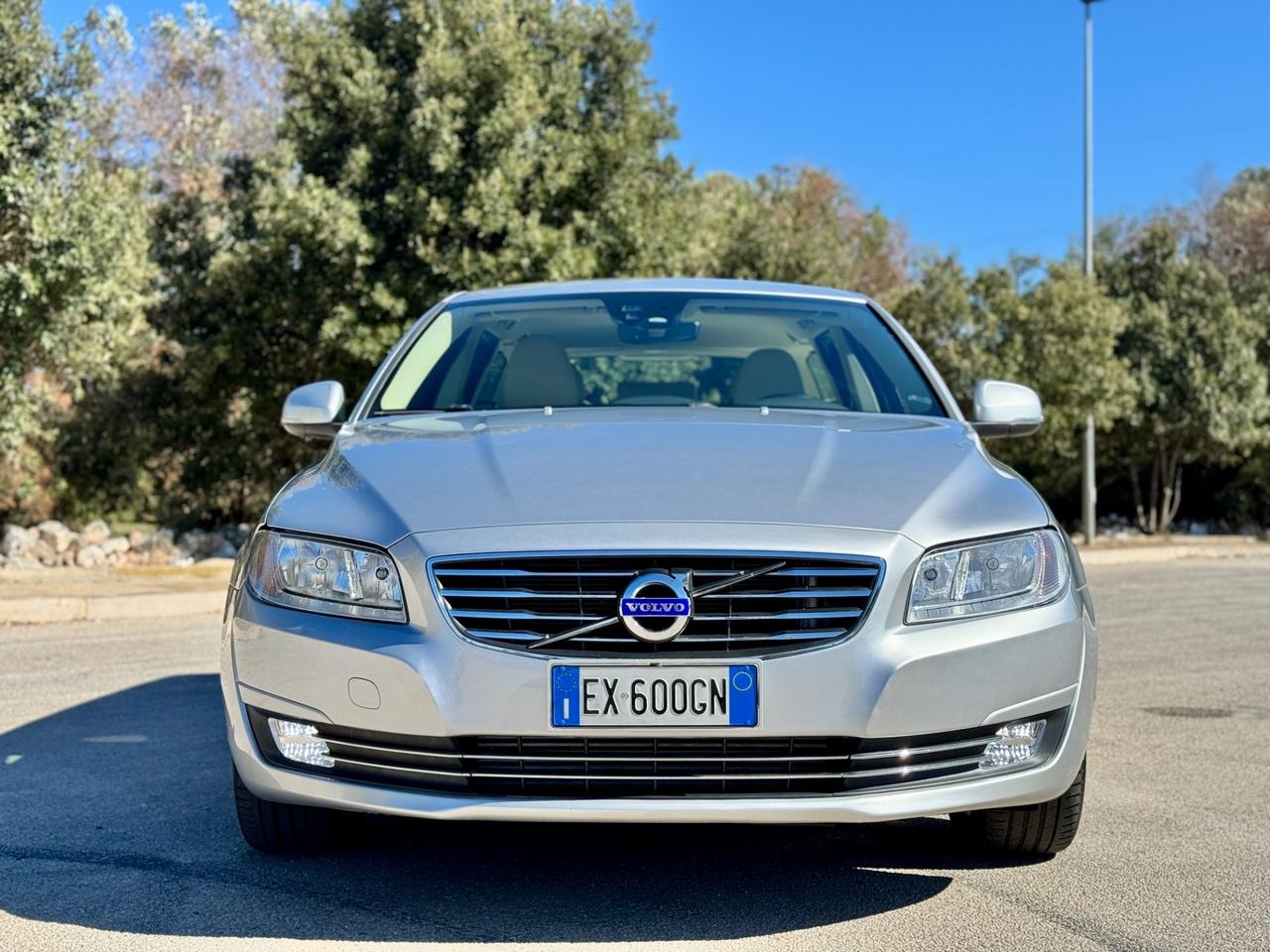 Volvo V70 D5 Geartronic Polar Plus Edition