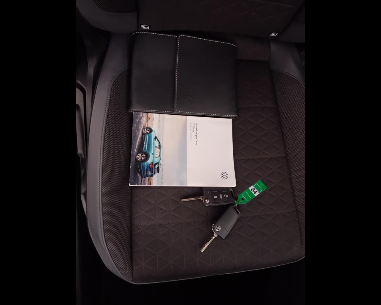 VOLKSWAGEN T-Cross 2019 - T-Cross 1.0 tsi Advanced 110cv