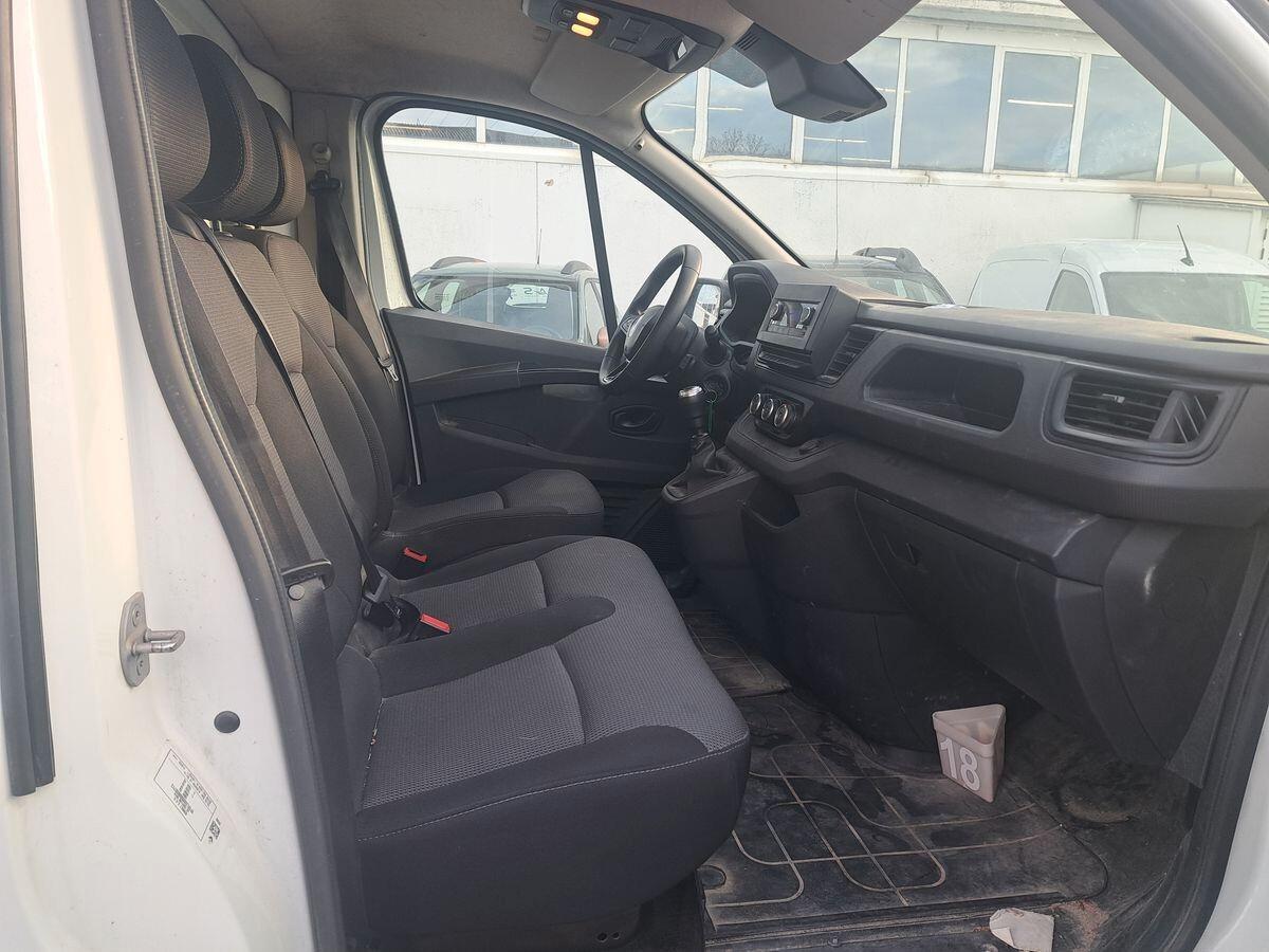 Renault Trafic 2.0 BLUE dCi L1H1 - PREZZO + IVA