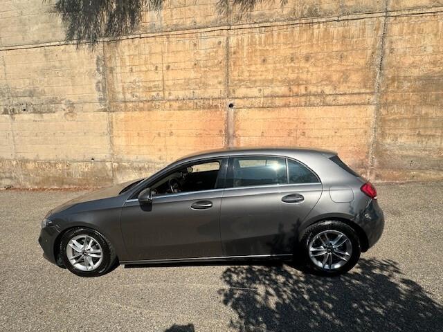 Mercedes-benz A 180 d Automatic Sport 116 cv