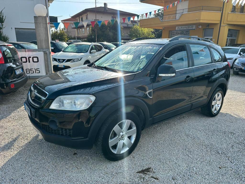 Chevrolet Captiva 2.0 TD 4X4 7 POSTI