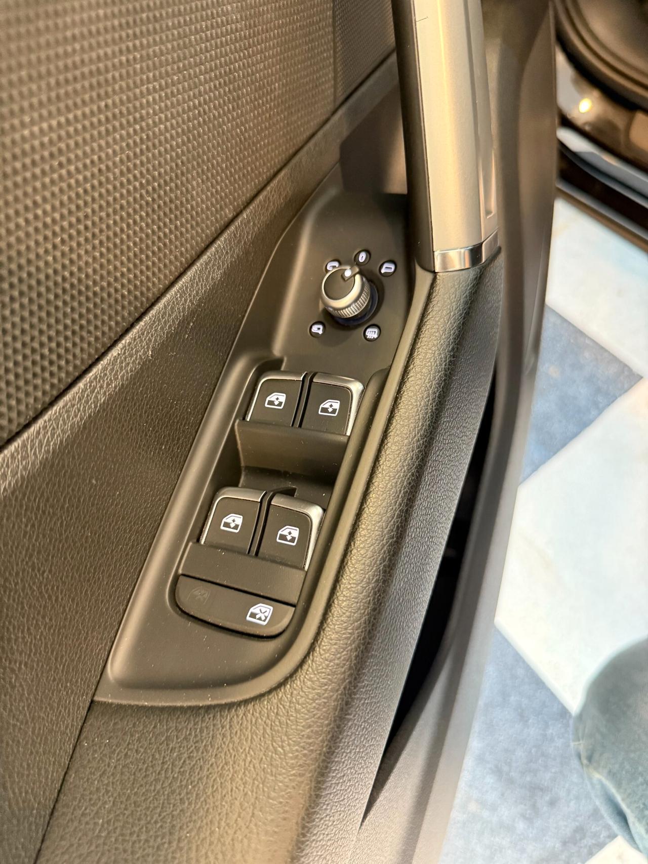 Audi Q2 35 TDI S tronic Advanced