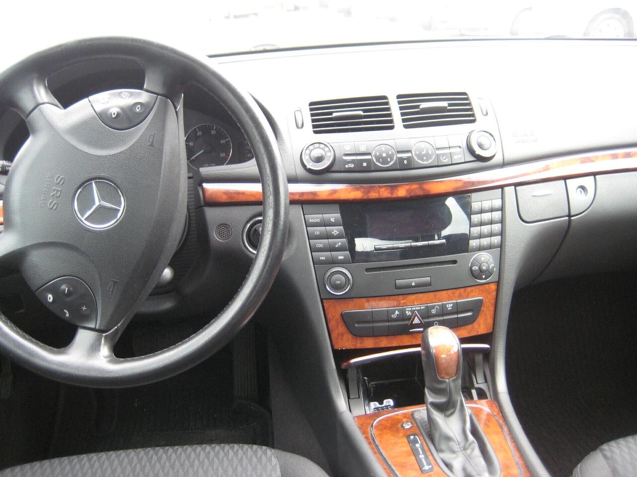Mercedes-benz E 270 E 320 CDI cat EVO Elegance