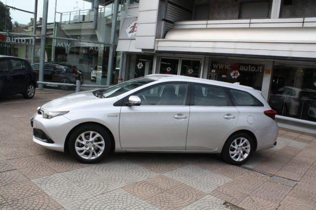 TOYOTA Auris Touring Sports 1.8 Hybrid Business