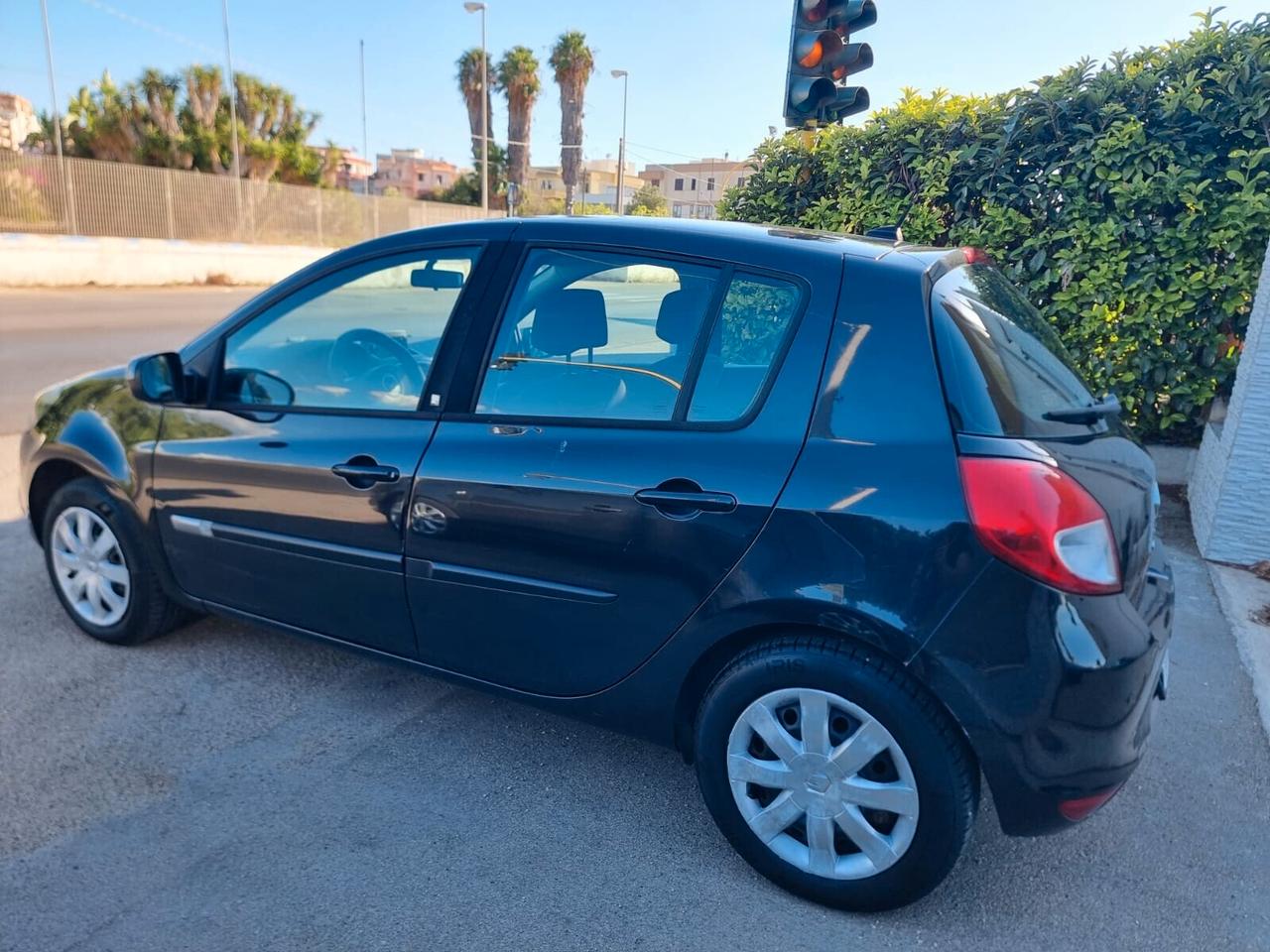 Renault Clio 1.2 16V 5 porte GPL Dynamique