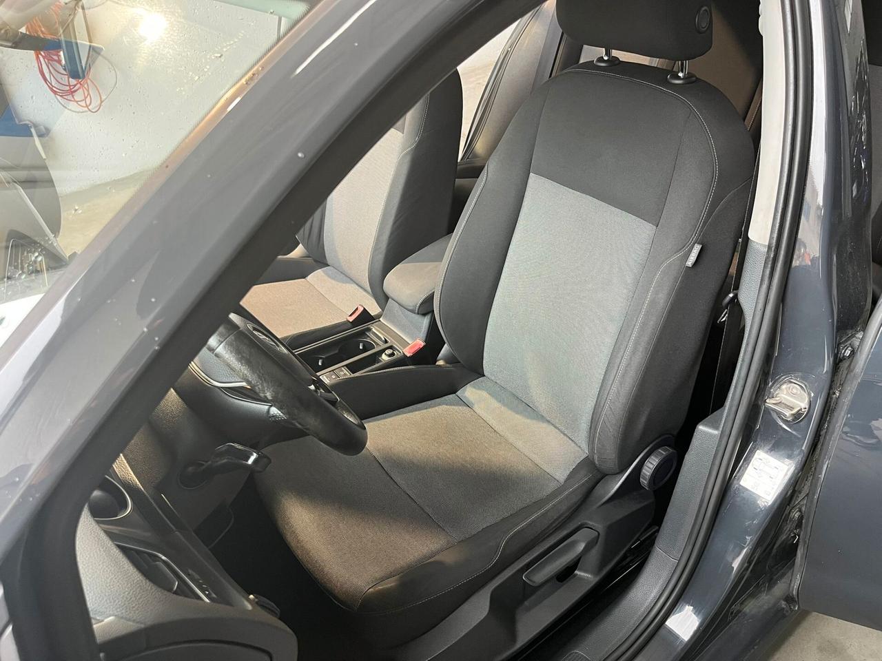 Volkswagen Golf 1.2 TSI 85 CV 5p. Tech&Sound BlueMotion Technology