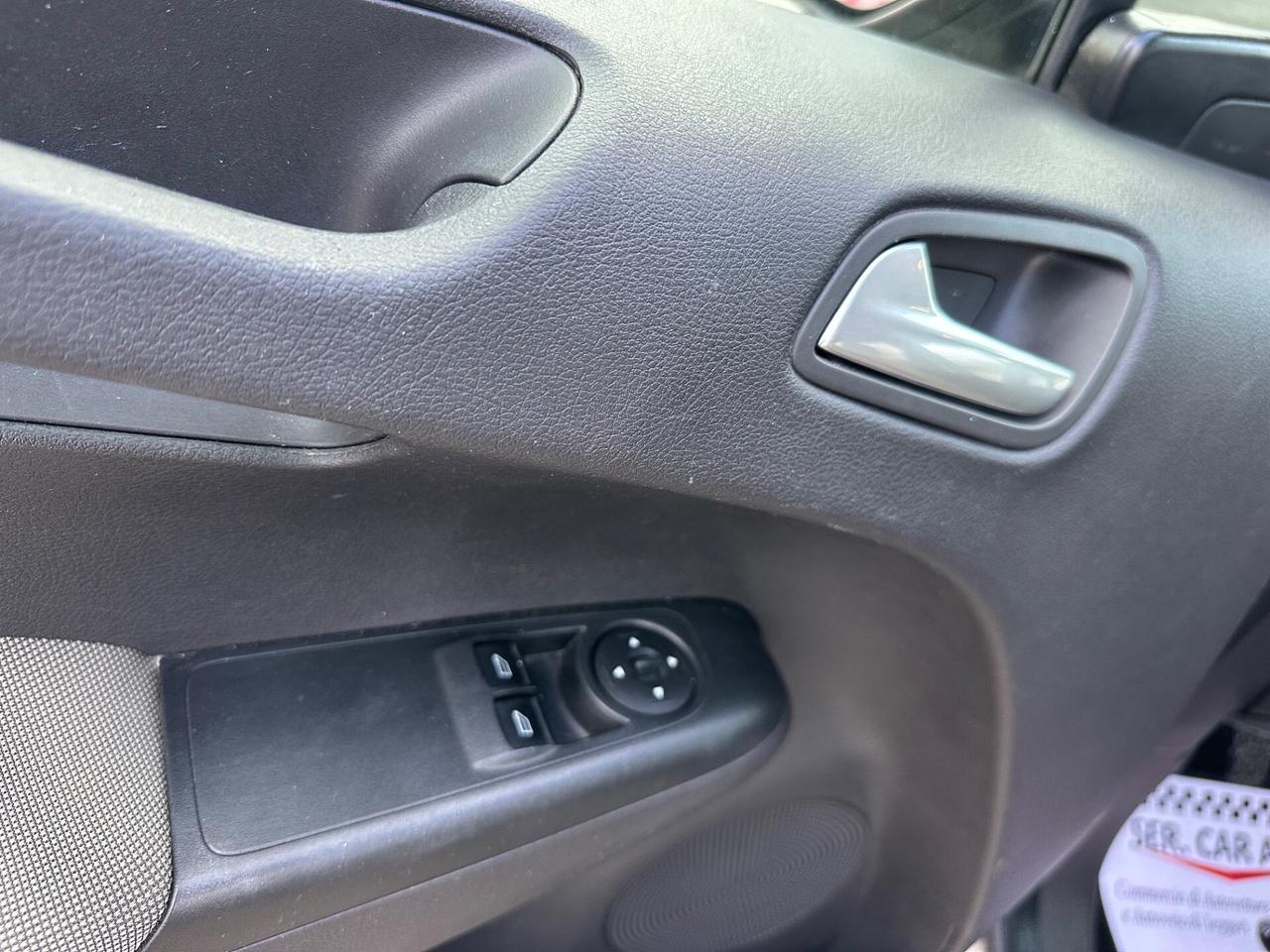 Ford Tourneo Courier 2015 1.5 DIESEL 95CVTitanium