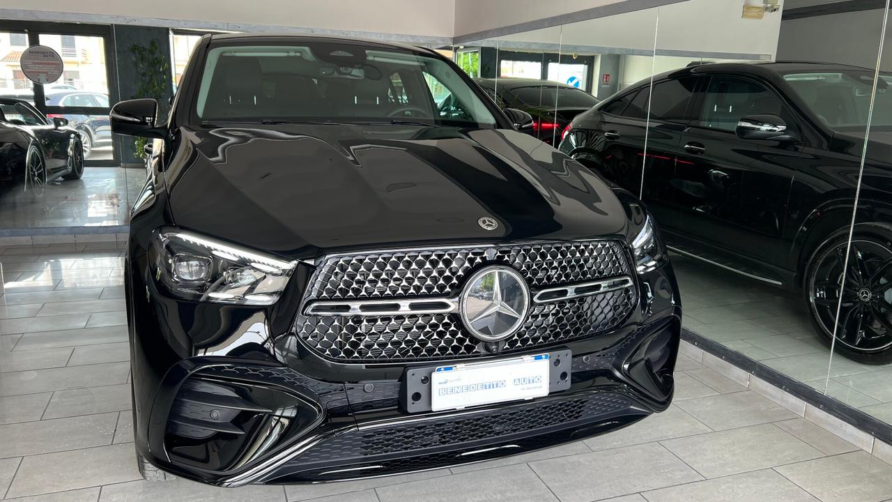 MERCEDES GLE 300 D TOTAL BLACK