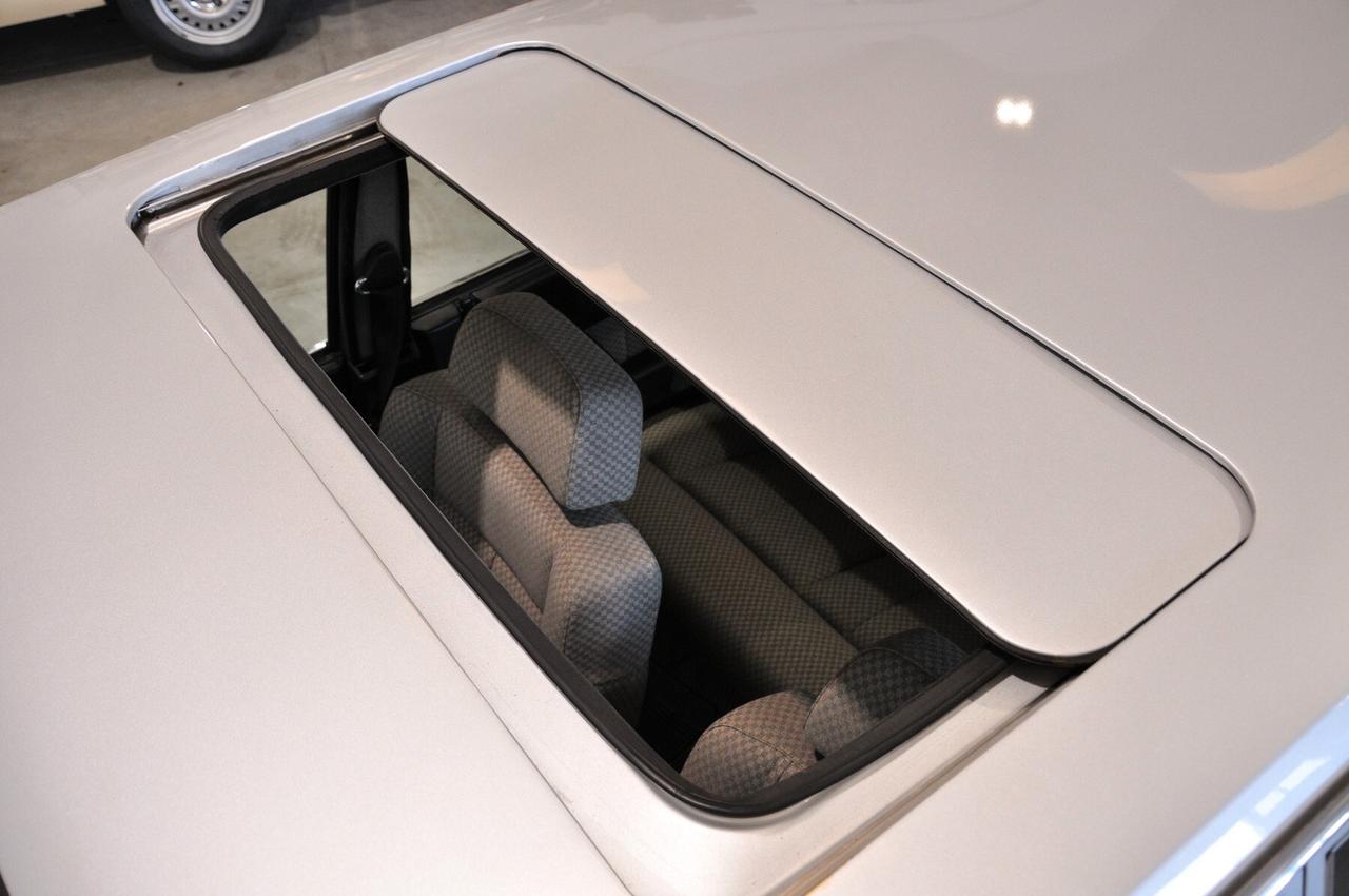 Lancia Beta Trevi 1.6 Berlina CRS tetto apr.