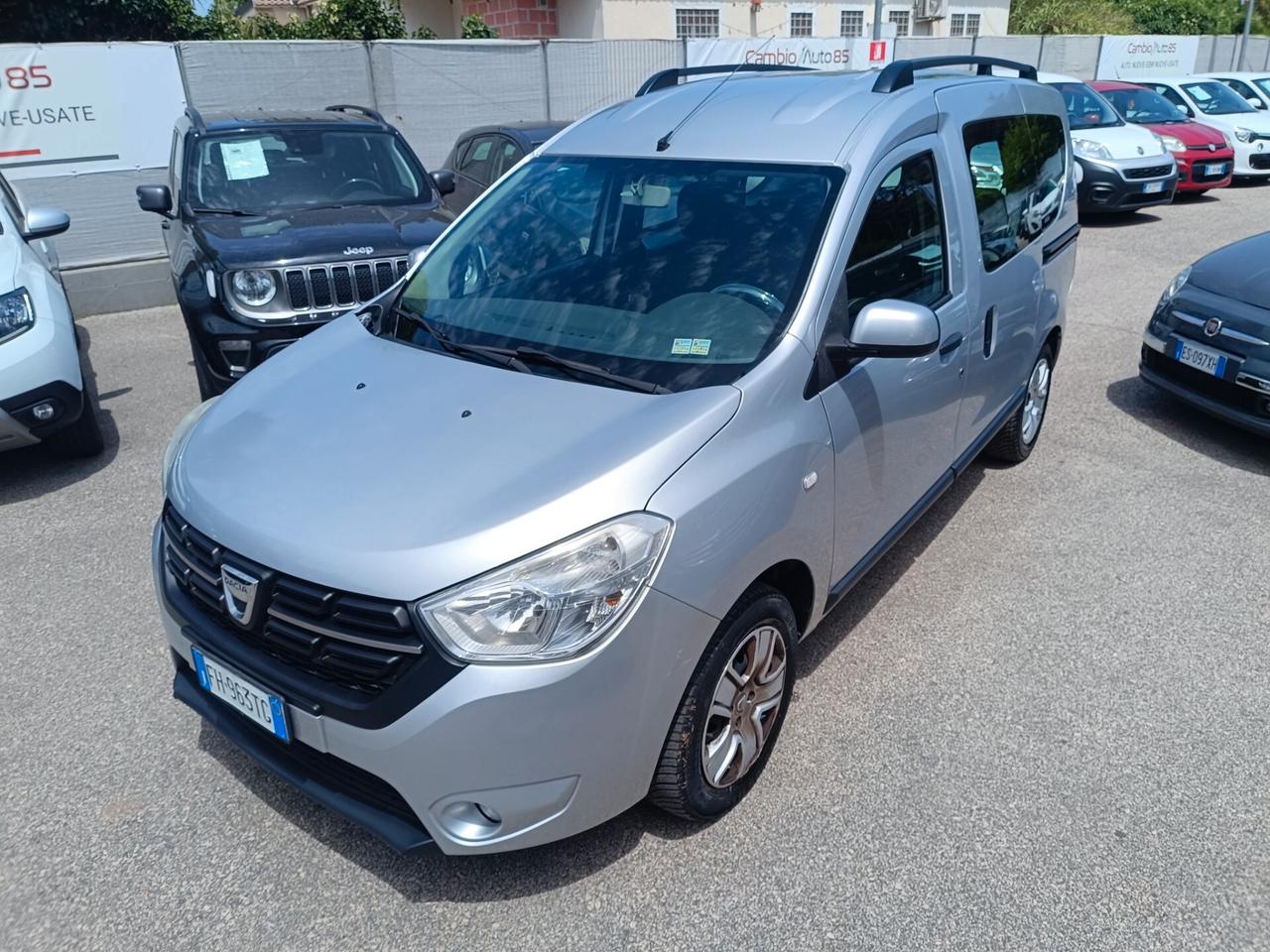 Dacia Dokker 1.6 8V 100CV Start&Stop GPL Lauréate