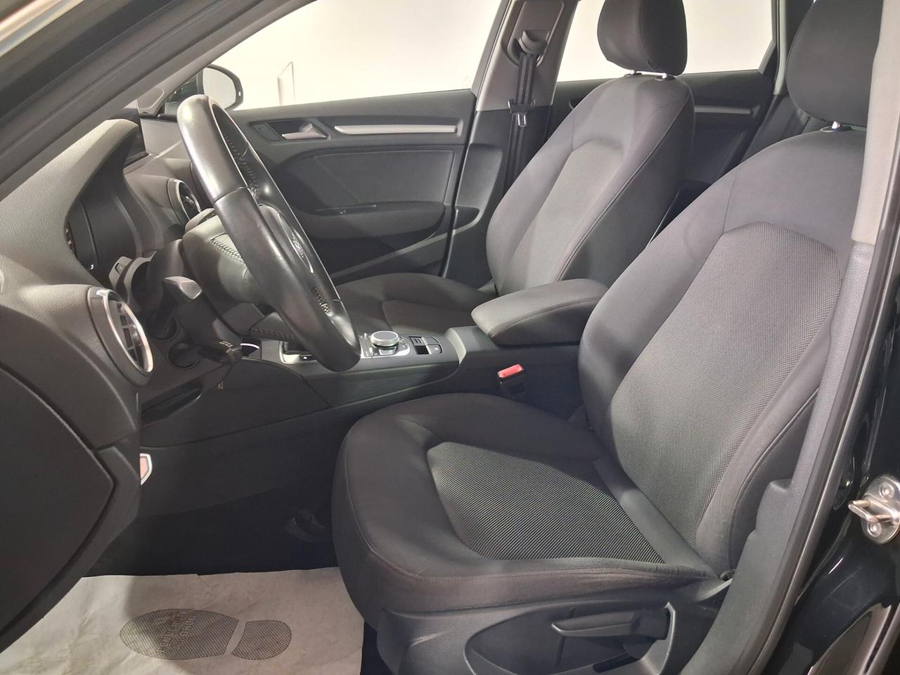 Audi A3 SPB 30 TDI S tronic s line iva deducibile