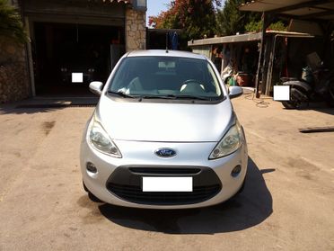 Ford Ka Ka 1.2 8V 69CV Titanium 11