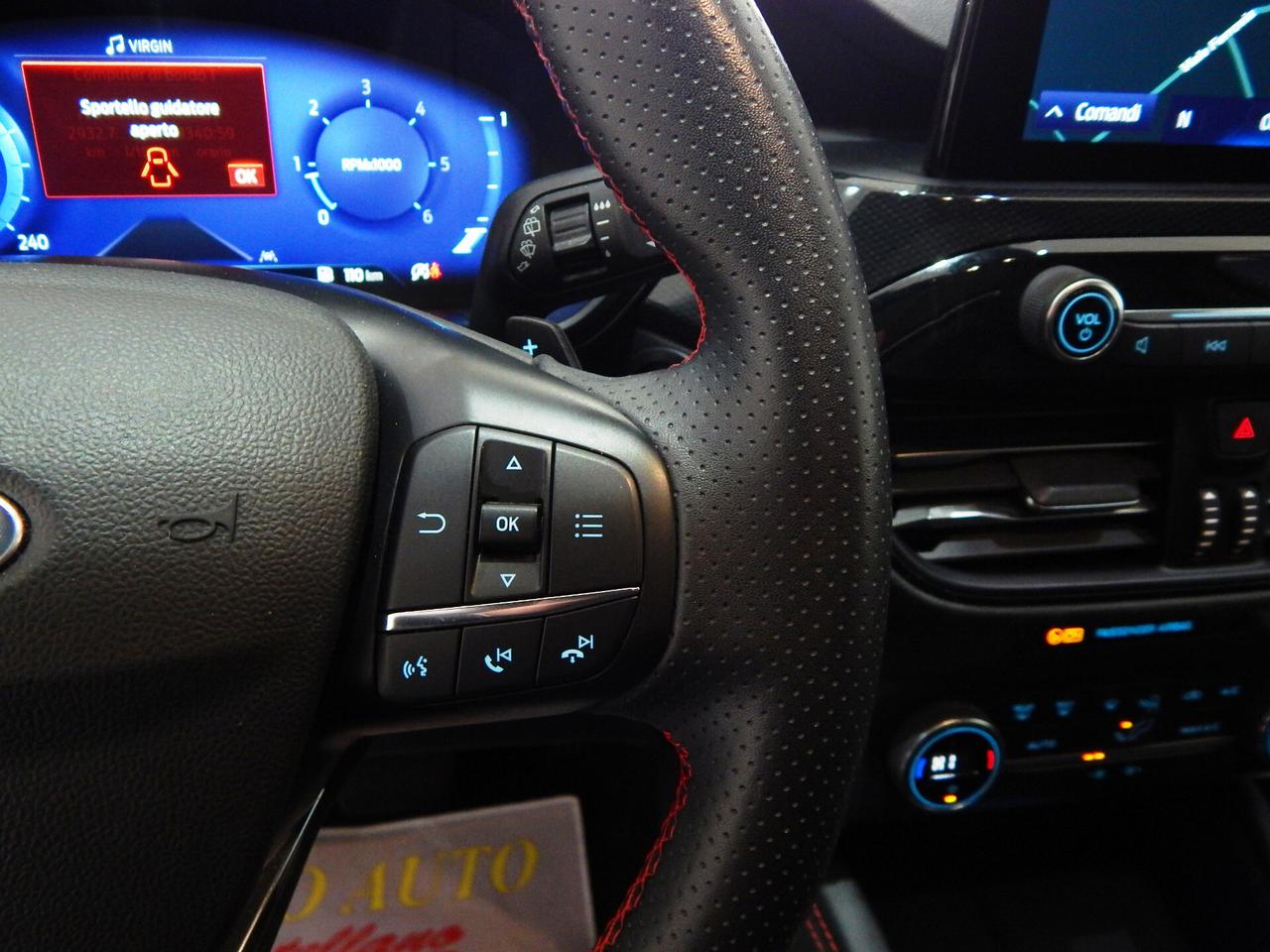 Ford Kuga 1.5 ecoblue ST-Line 2wd 120cv Aut. TETTO-NAVI-LED