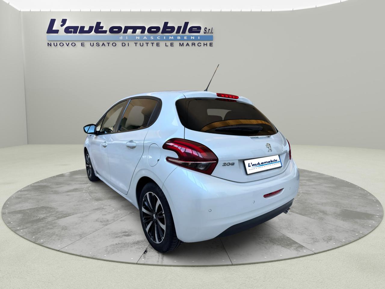 Peugeot 208 5 Porte 208 5p 1.2 puretech Signature s&s 82cv
