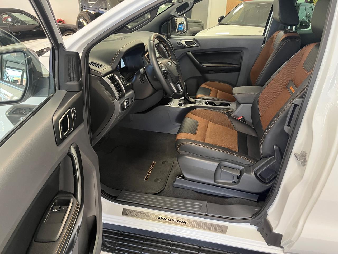 Ford Ranger 3.2 tdci EXTRA CAB Wildtrak 200cv auto