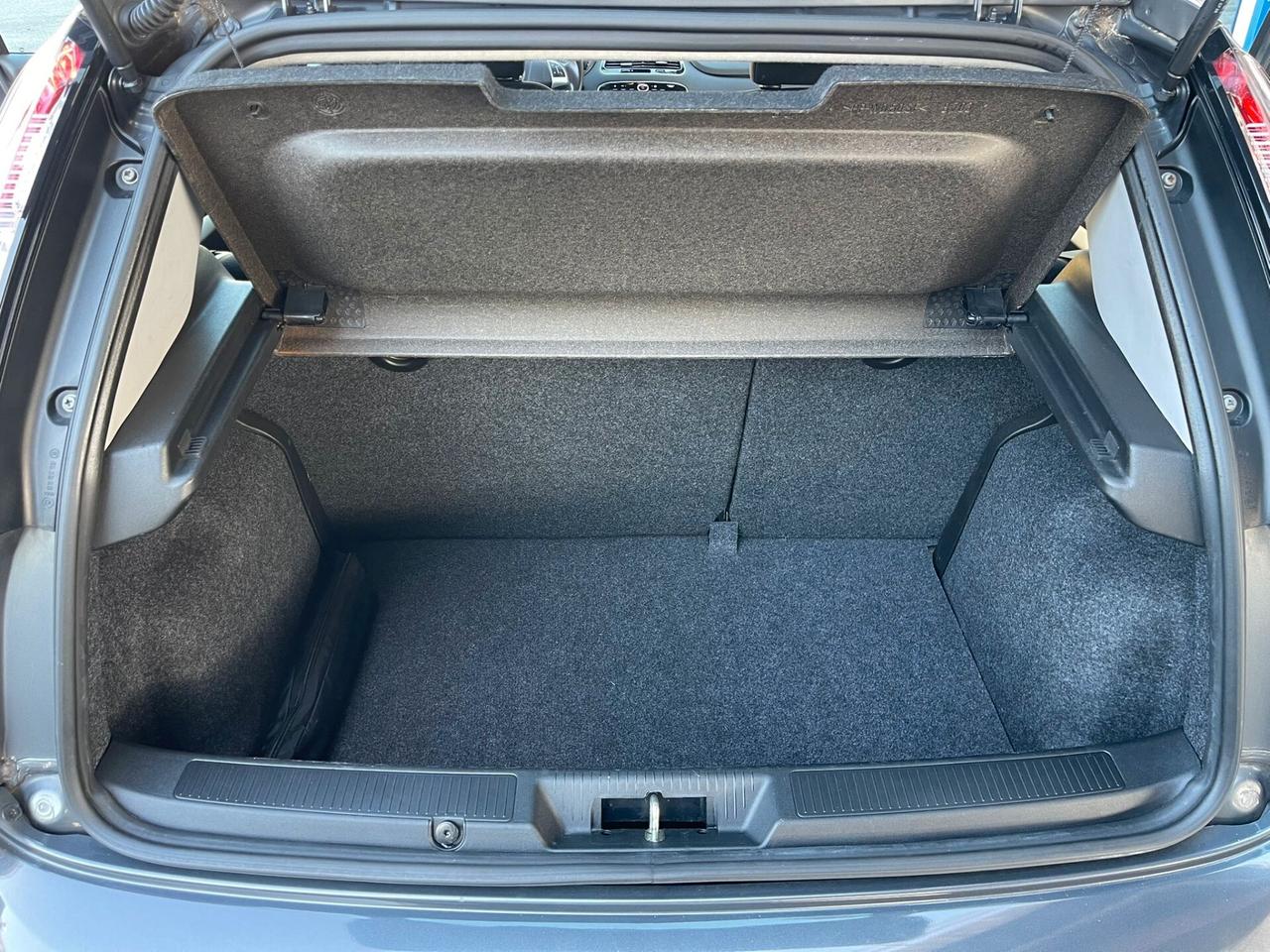 Fiat Punto 1.3 MJ LOUNGE