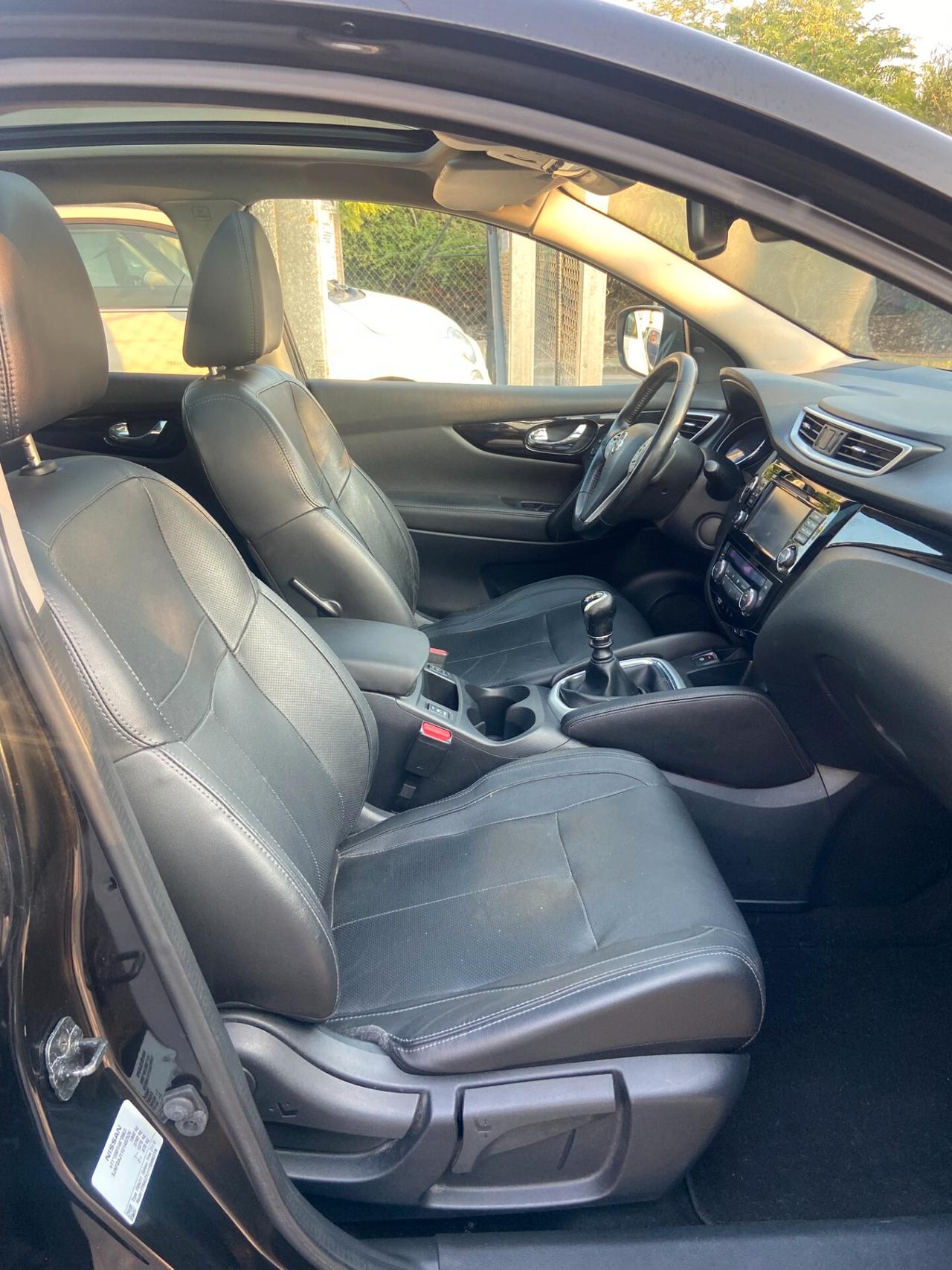 Nissan Qashqai 1.6 dCi Tekna (TETTO-NAVI-RETROCAMERA )