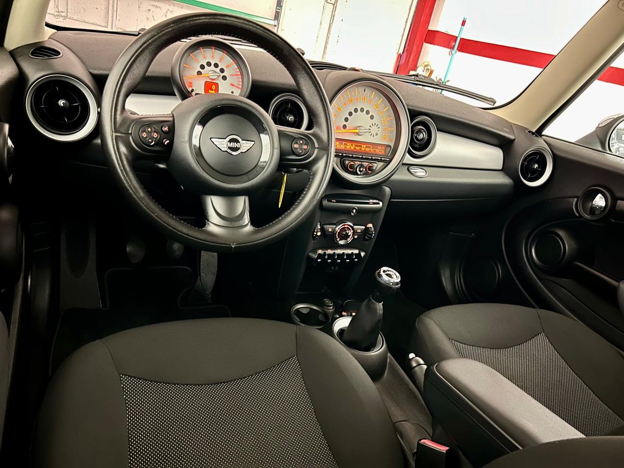 Mini Cooper Coupe 1.6 Coupé