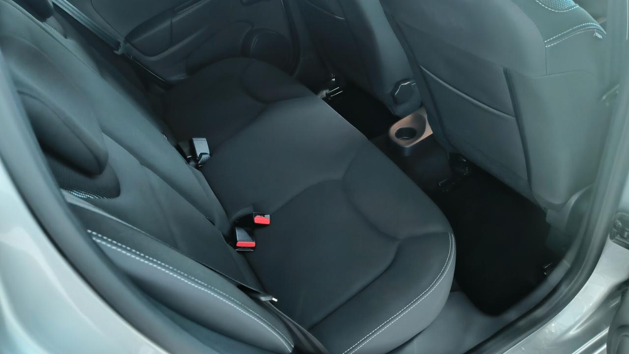 Renault Clio 1.5 dCi 90 cv 5pt business