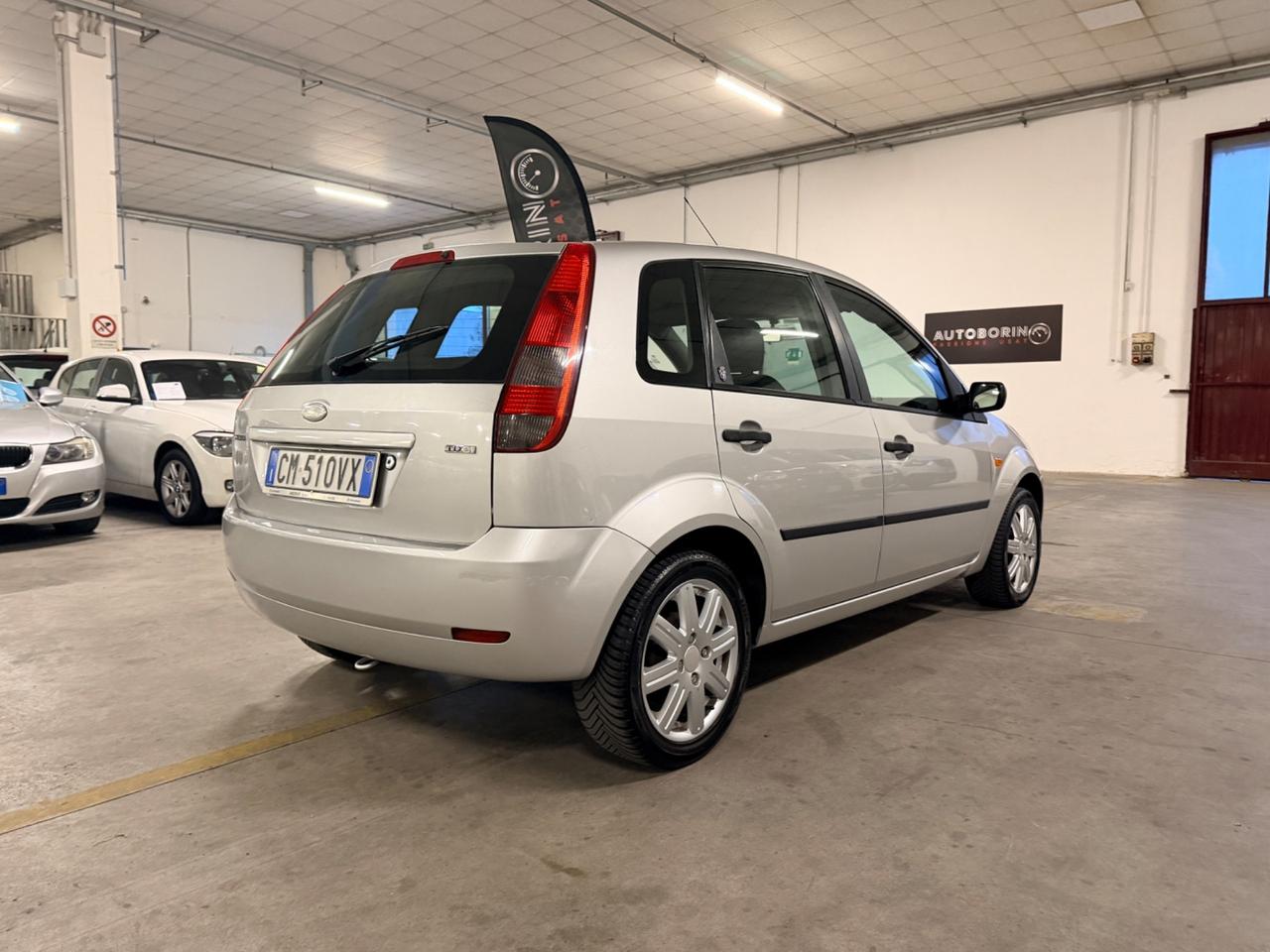 Ford Fiesta 1.4 TDCi 5p. Ghia