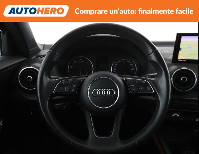 AUDI Q2 30 TDI S line Edition
