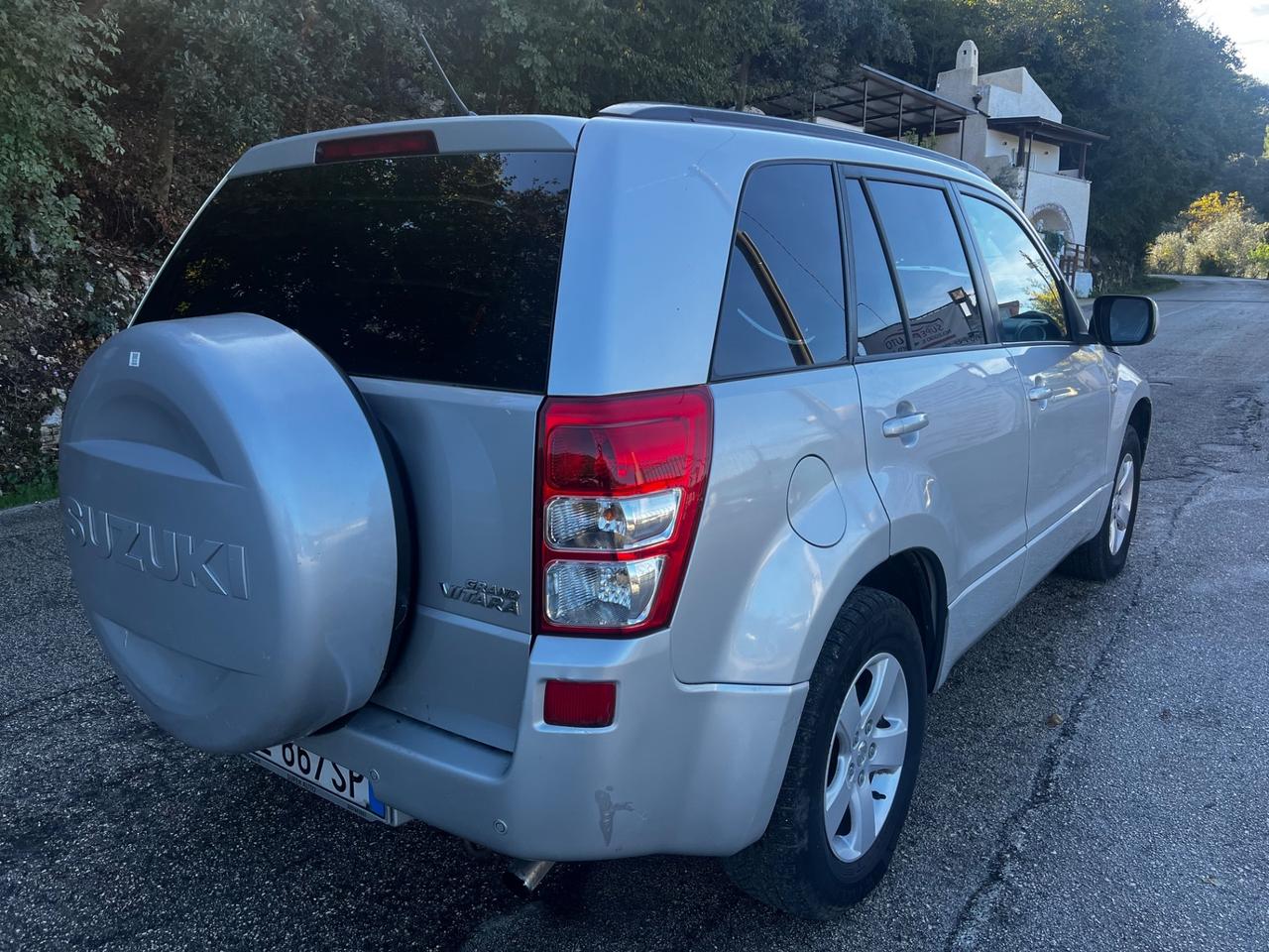 Suzuki Grand Vitara 1.9 DDiS 5 porte Executive