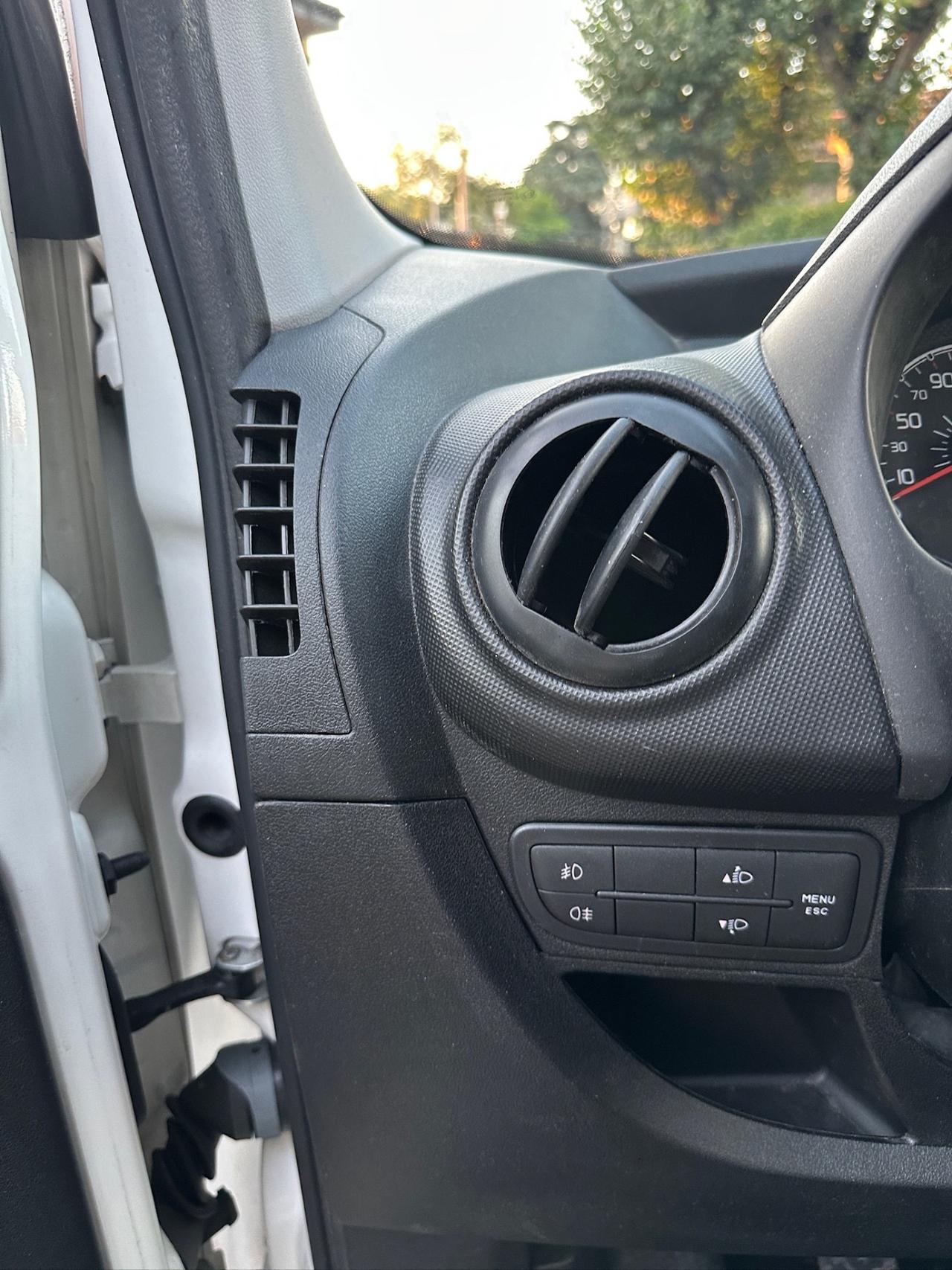 Fiat Qubo 1.3 MJT 95 CV Trekking solo 120mila km