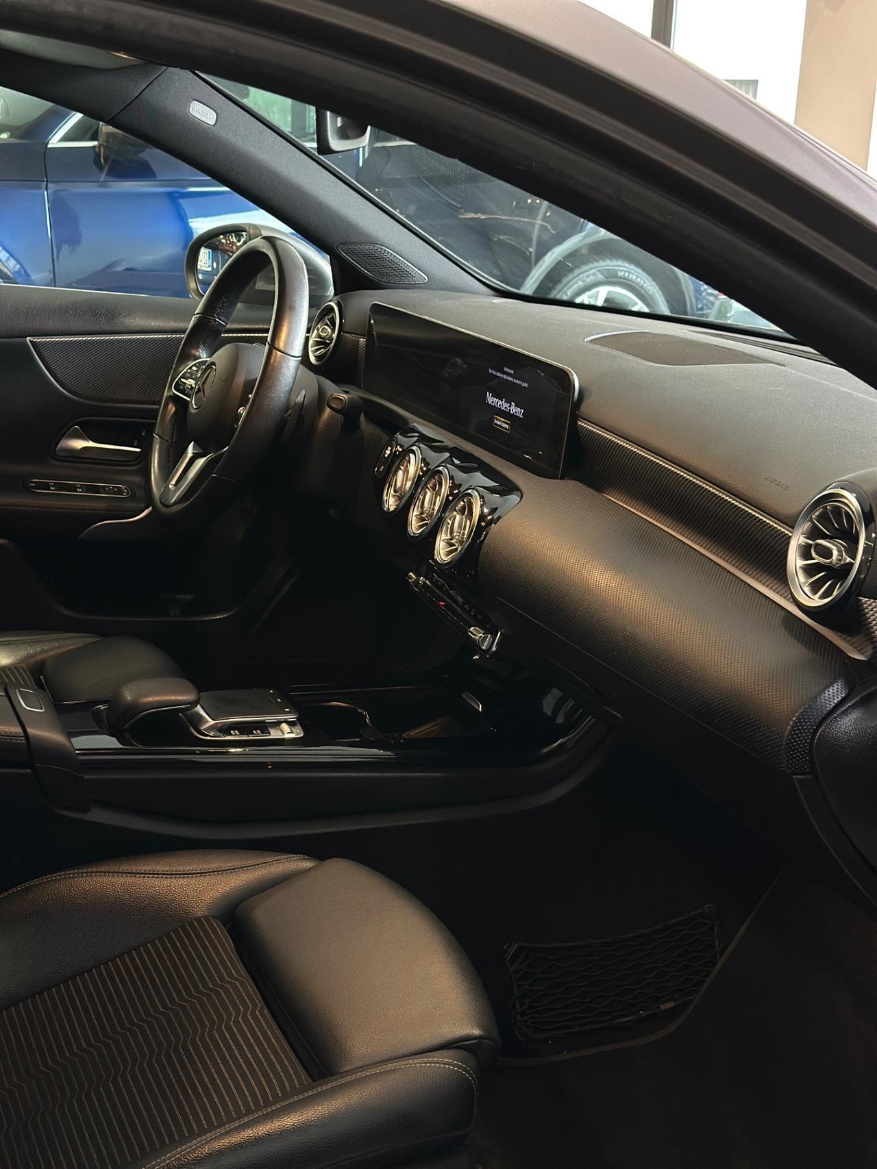 Mercedes-benz A 180 d Business Extra